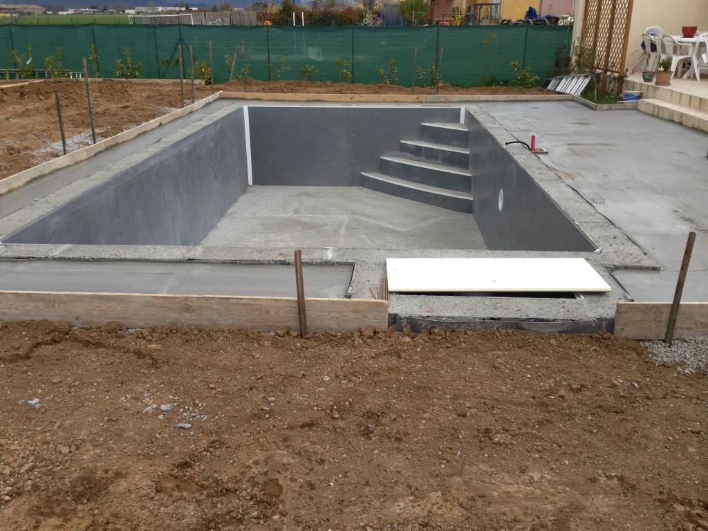 Création piscine béton Melun