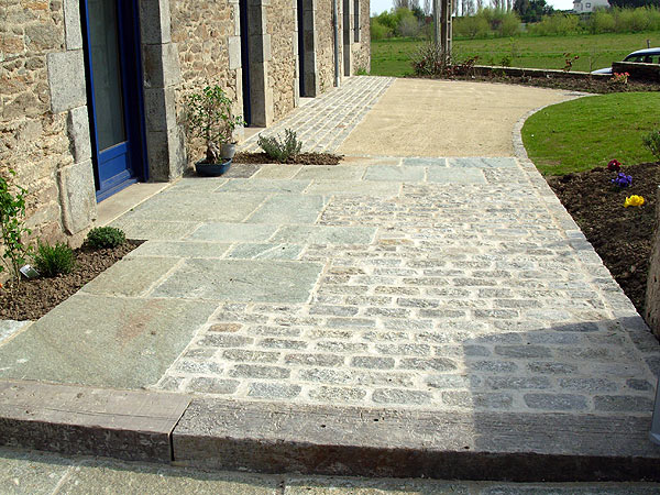 Dallage, terrasse, chape pavée à Savigny-le-Temple